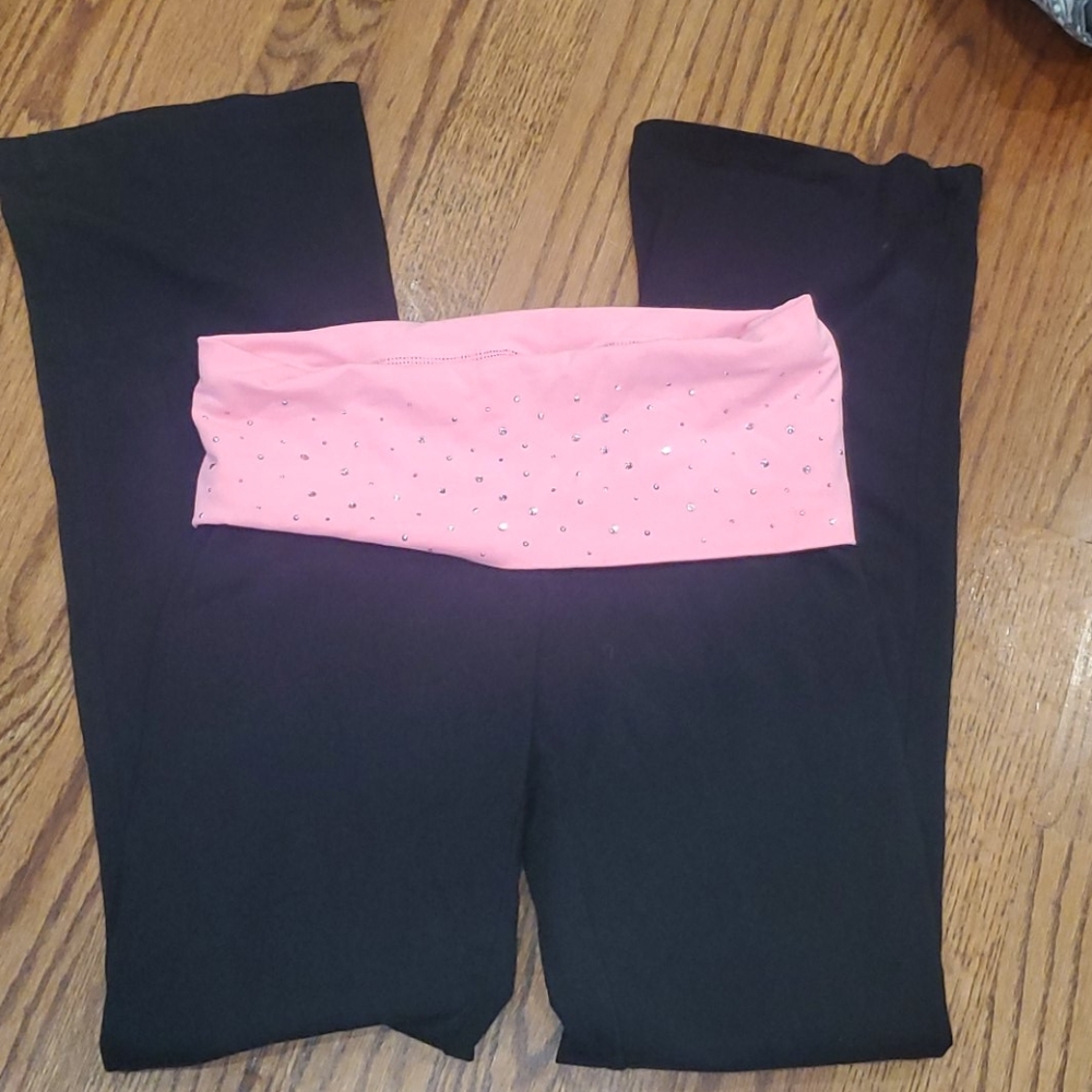 Pink flared yoga pants